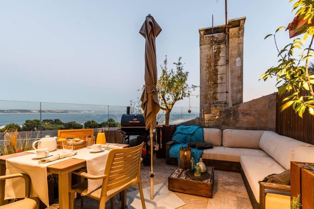 The Minipenthouse Terrace & Spa Paço de Arcos Eksteriør bilde